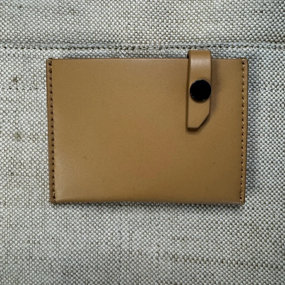 Sherpani Cream and Tan Tote Bag - Picture 4 of 9